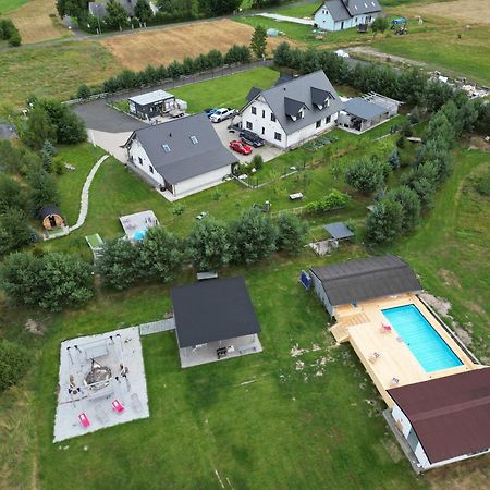 Giebultow  Izerska Baza - Basen, Ebike, Narty, Sauna, Jacuzzi, Las Blisko Swieradow Zdroj - 5D Apartamenty מראה חיצוני תמונה